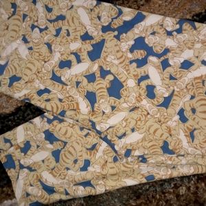 Lularoe TC2 Tigger leggings